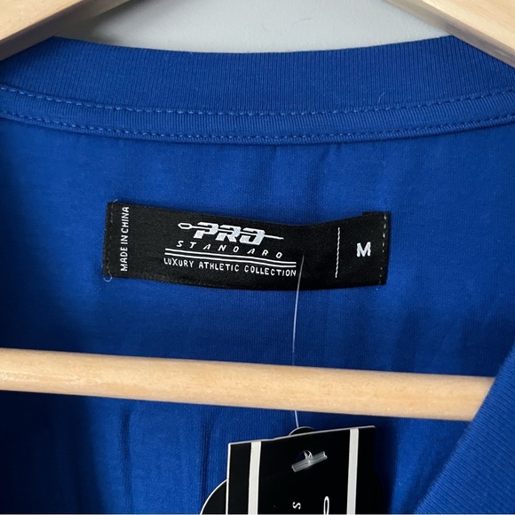 Pro Standard NBA Philadelphia 76ERS Classic Boxy Crop Tee Size Medium NWT - Picture 9 of 16